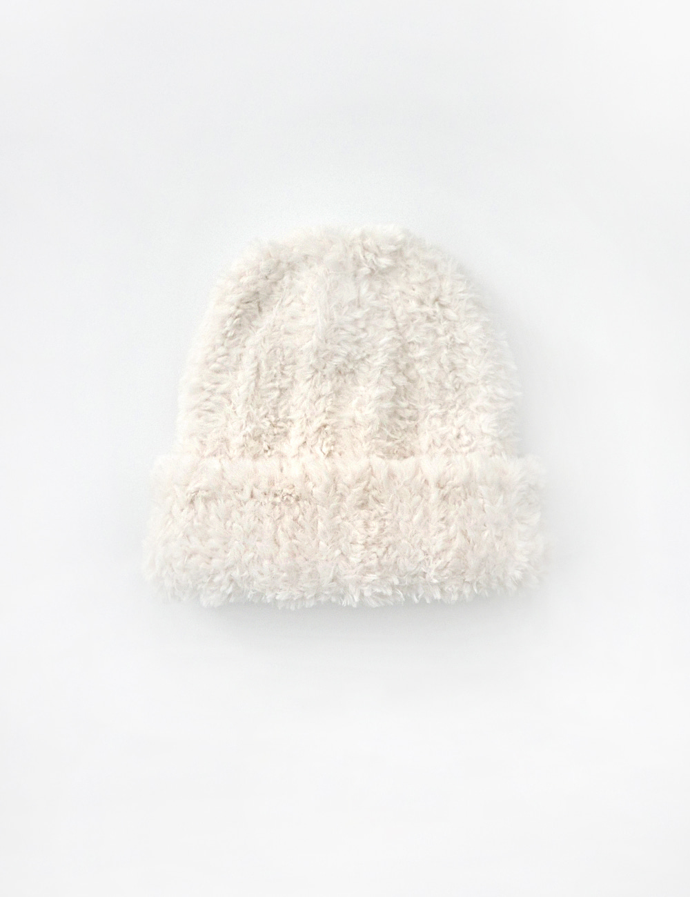 Fluffy Warmth Knit Beanie_Cream